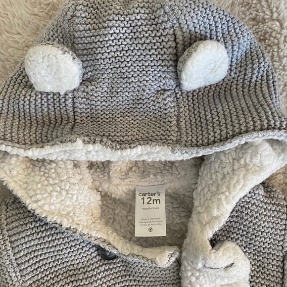 Carter’s thick cardigan sweater toddler - Picture 5 of 6